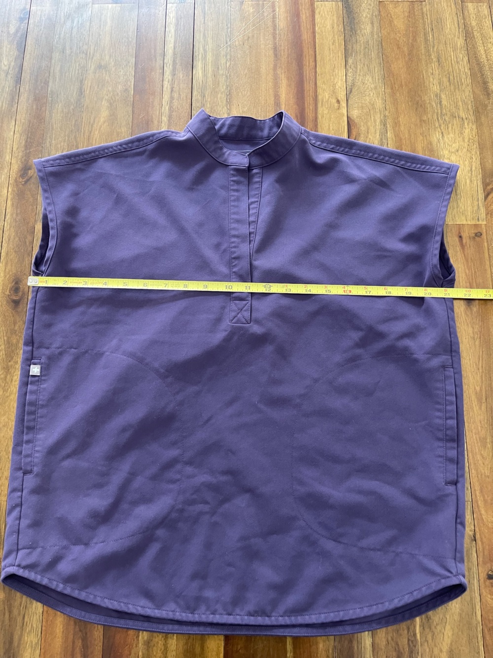 FIGS Purple Scrub Set XXS Rafaela oversized Top and XXS petite Jogger Pants - Picture 6 of 15